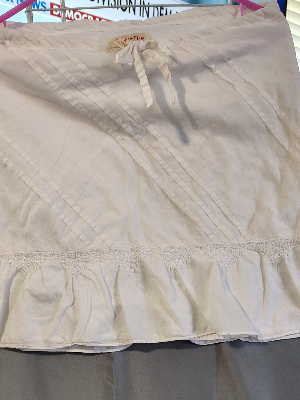 Hollister White Cotton A-Line Skirt with Ruffle Hem
